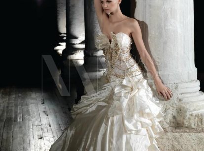 AŞK GÜLÜ abiye gelinlik moda evi